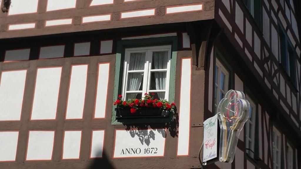 Penthouse Im Historischen Fachwerkhaus Mit Grosser Dachterrasse An Zentralster Lage Boppard Luaran gambar