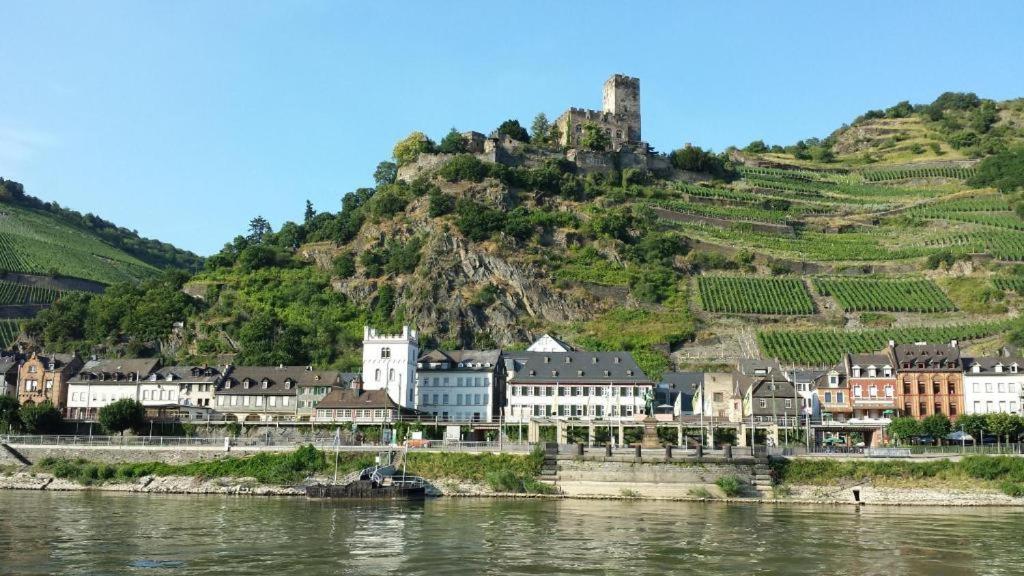 Penthouse Im Historischen Fachwerkhaus Mit Grosser Dachterrasse An Zentralster Lage Boppard Luaran gambar